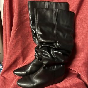 Wedge boots